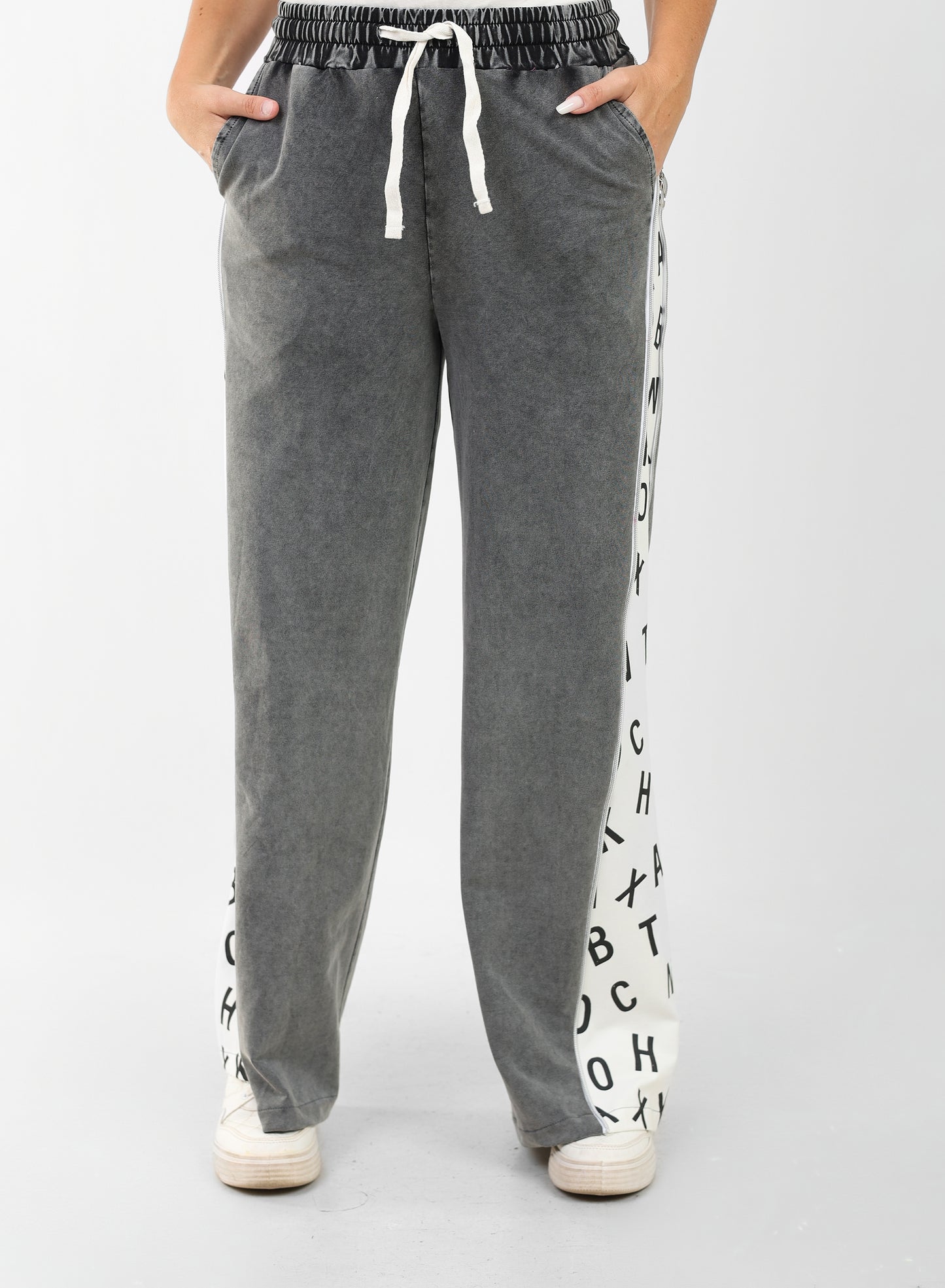 Women’s Wide Leg Jogger Pants – Grey with Alphabet Print Side Panel | Casual Street Style