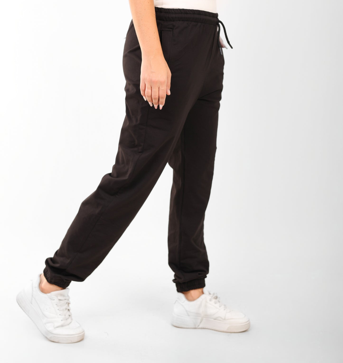 Women's Black Jogger Pants with Elastic Waist – Casual Slim Fit Sweatpants