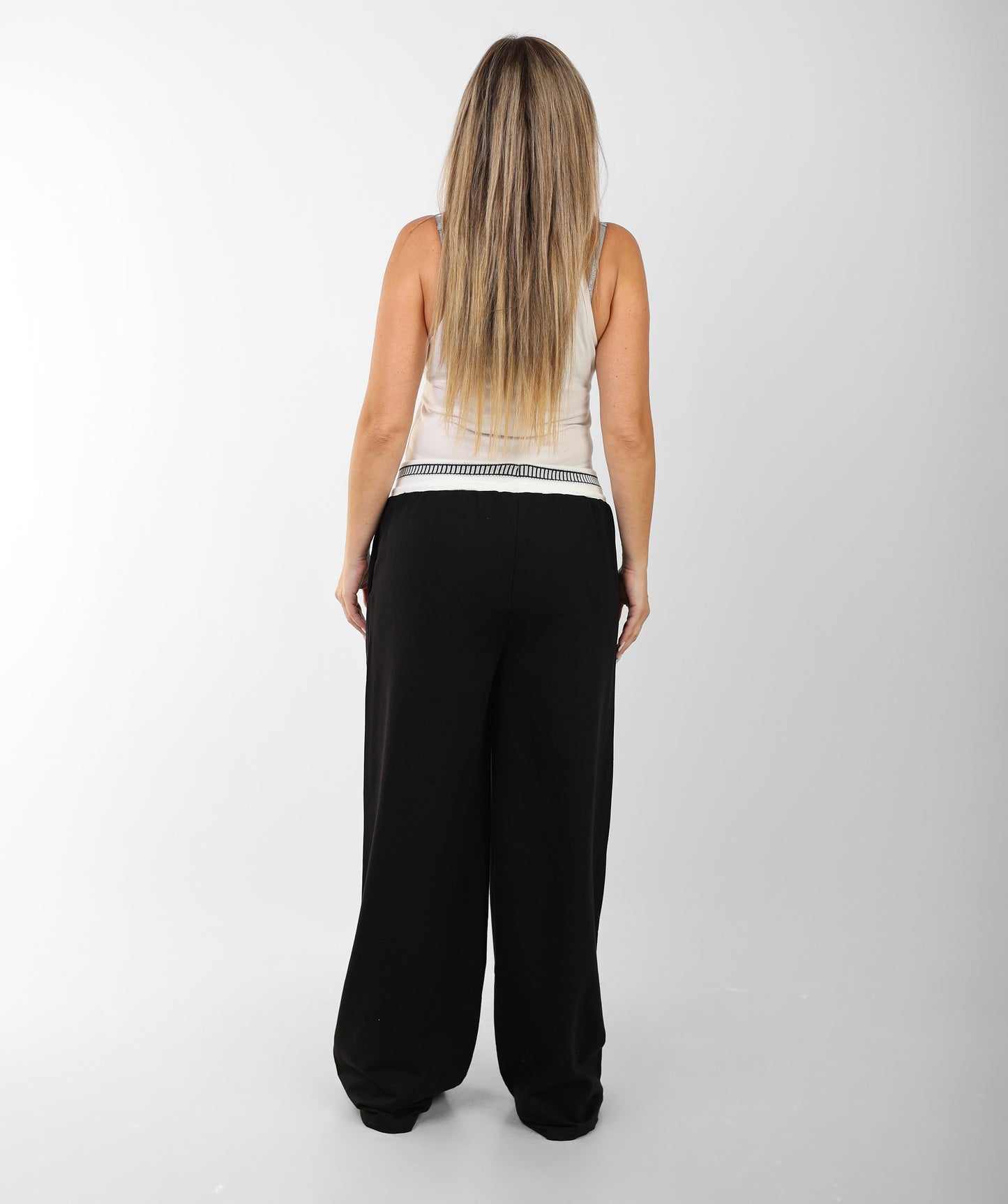 White - Black Contrast Waist Wide-Leg Joggers – Statement Edition