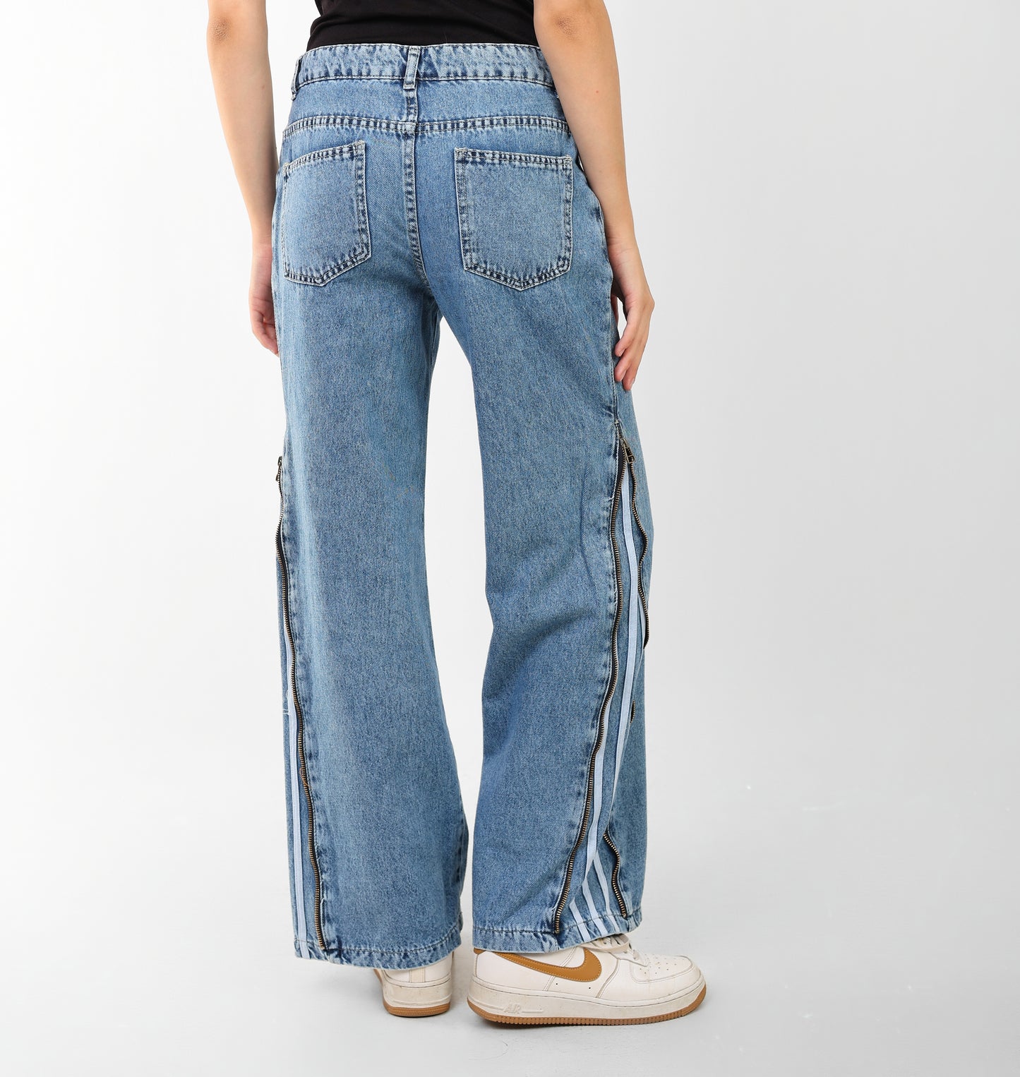 Women's High-Waisted Wide-Leg Jeans with Side Zipper Detail – Vintage Blue Denim