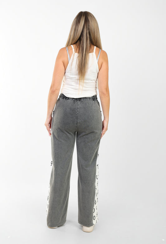 Women’s Wide Leg Jogger Pants – Grey with Alphabet Print Side Panel | Casual Street Style