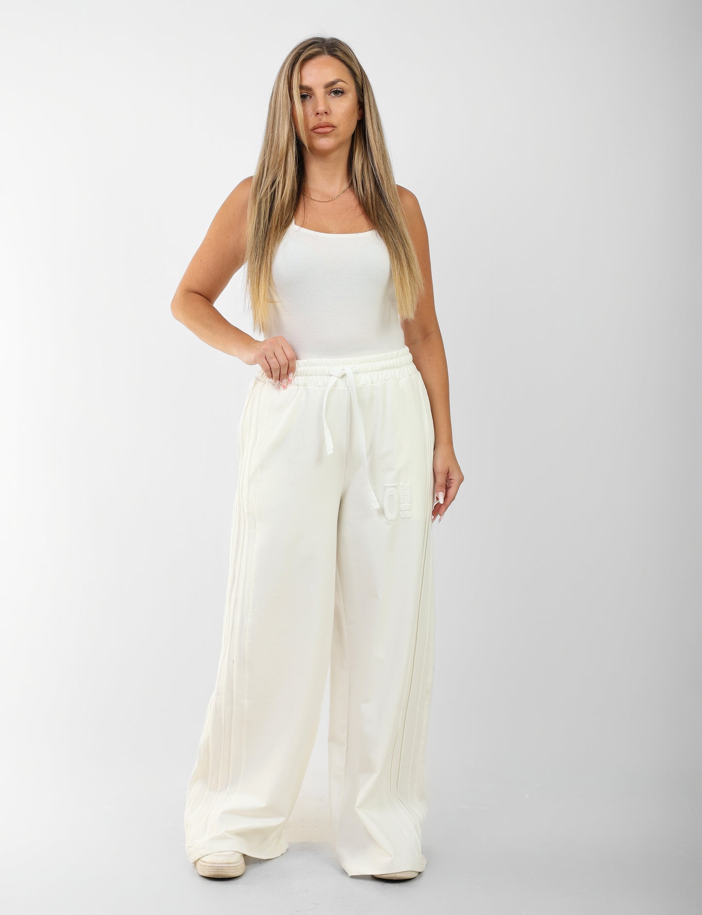 Black Urban Flow Wide-Leg Joggers – OH Edition