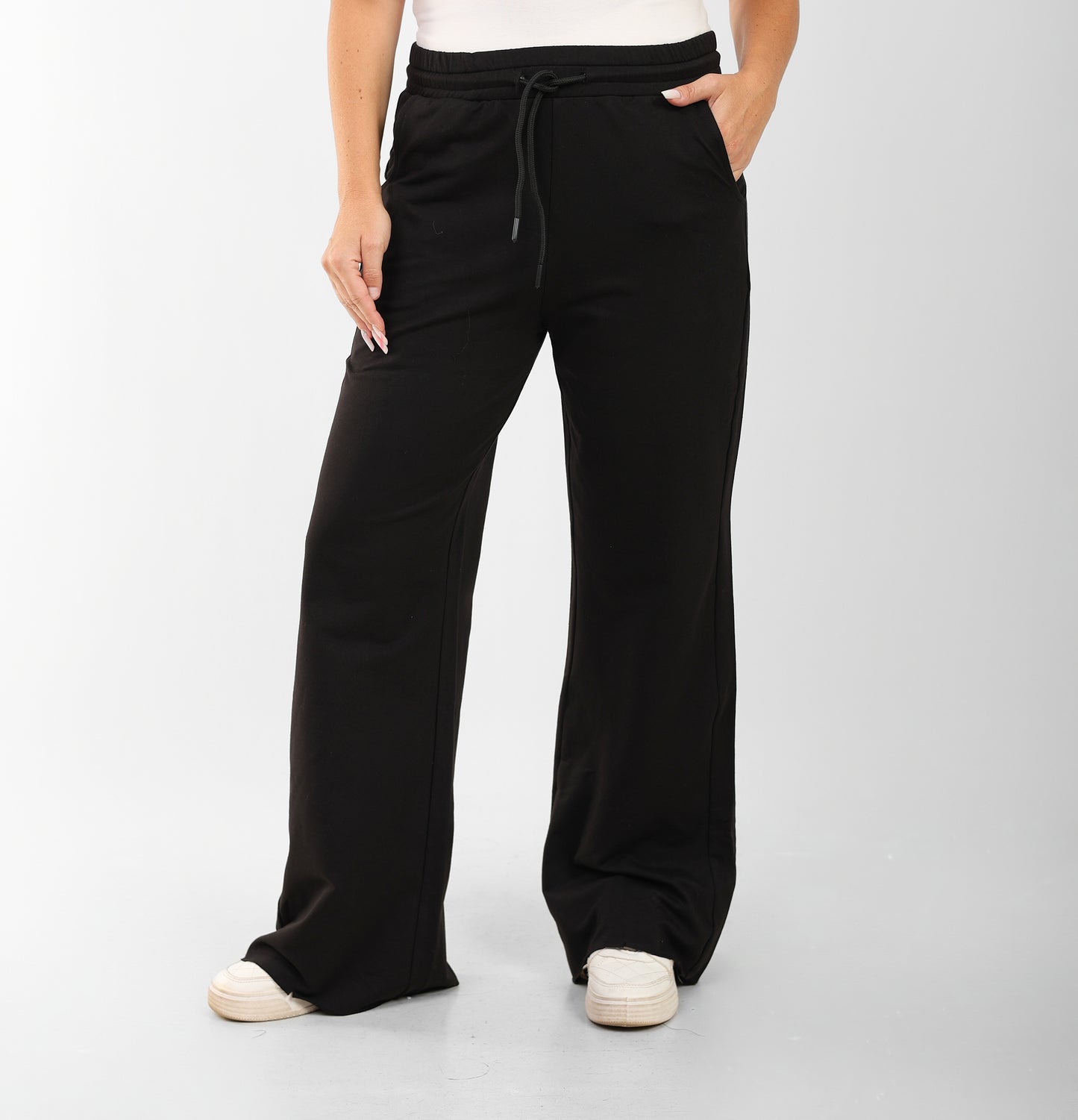 Women's Black Wide-Leg Lounge Pants with Drawstring Waist – Casual Comfort Fit