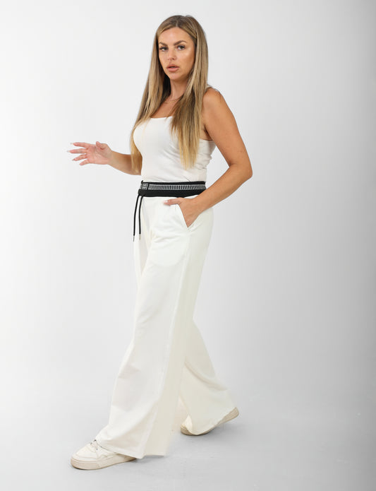White - Black Contrast Waist Wide-Leg Joggers – Statement Edition