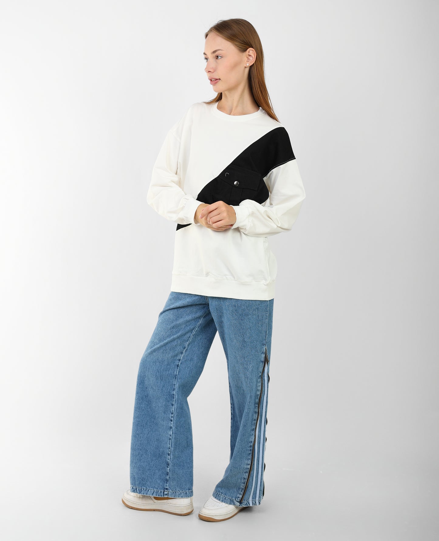 Block Sweatshirt with Front Pocket – Casual Streetwear Style