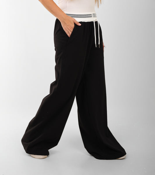 White - Black Contrast Waist Wide-Leg Joggers – Statement Edition