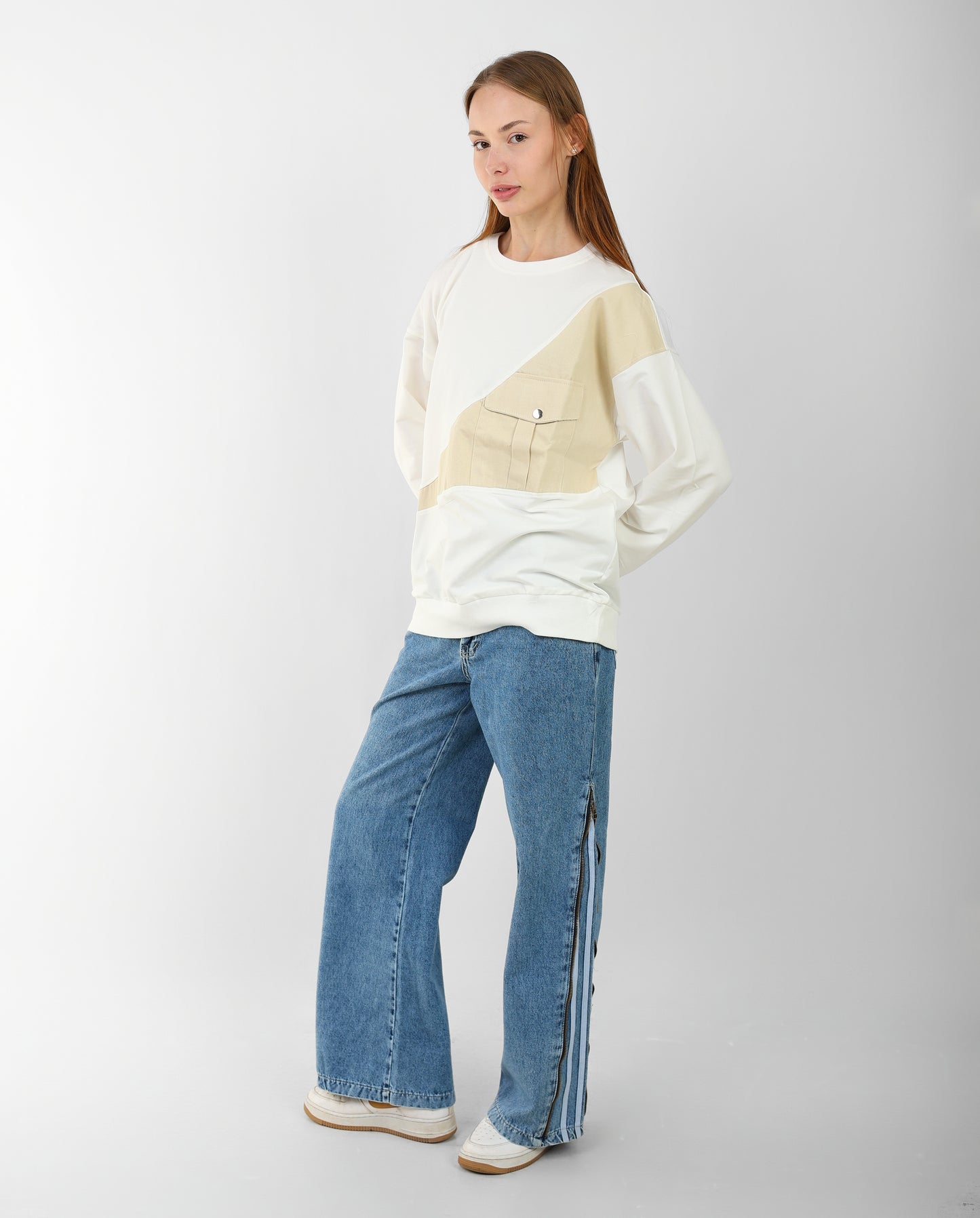 Block Sweatshirt with Front Pocket – Casual Streetwear Style