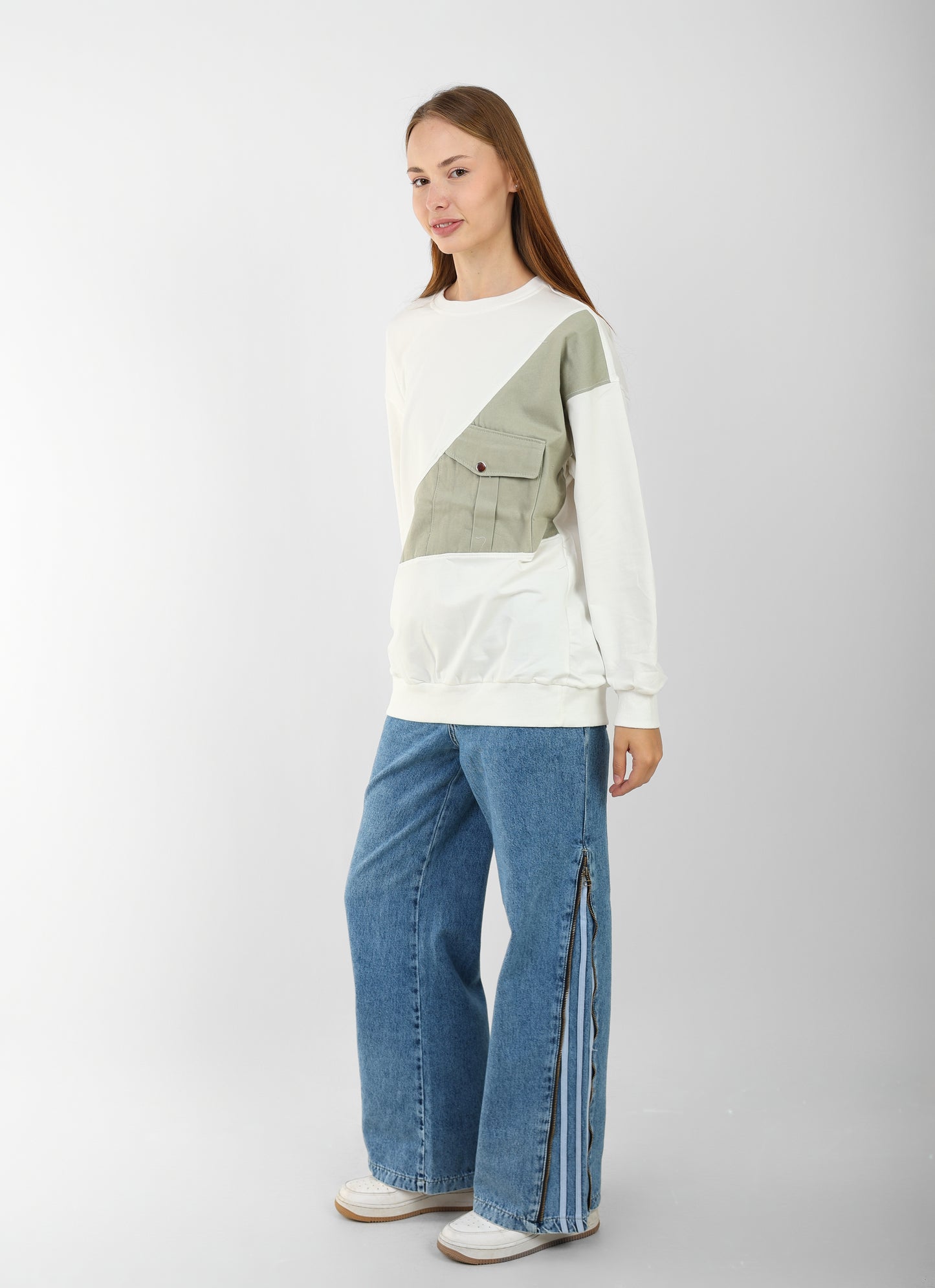 Block Sweatshirt with Front Pocket – Casual Streetwear Style