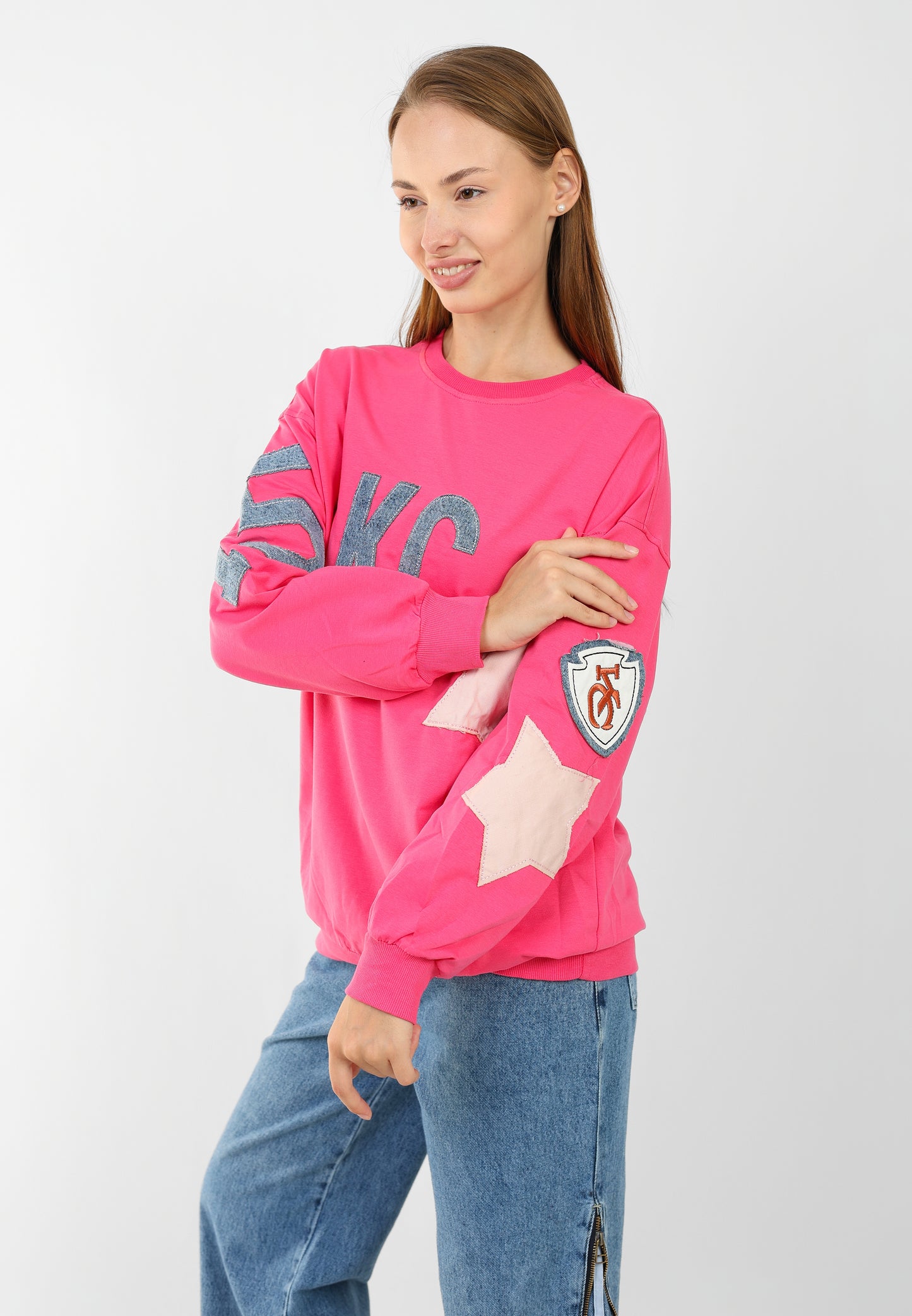 Graphic Sweatshirt with Sleeve Patches – Casual Oversized Fit