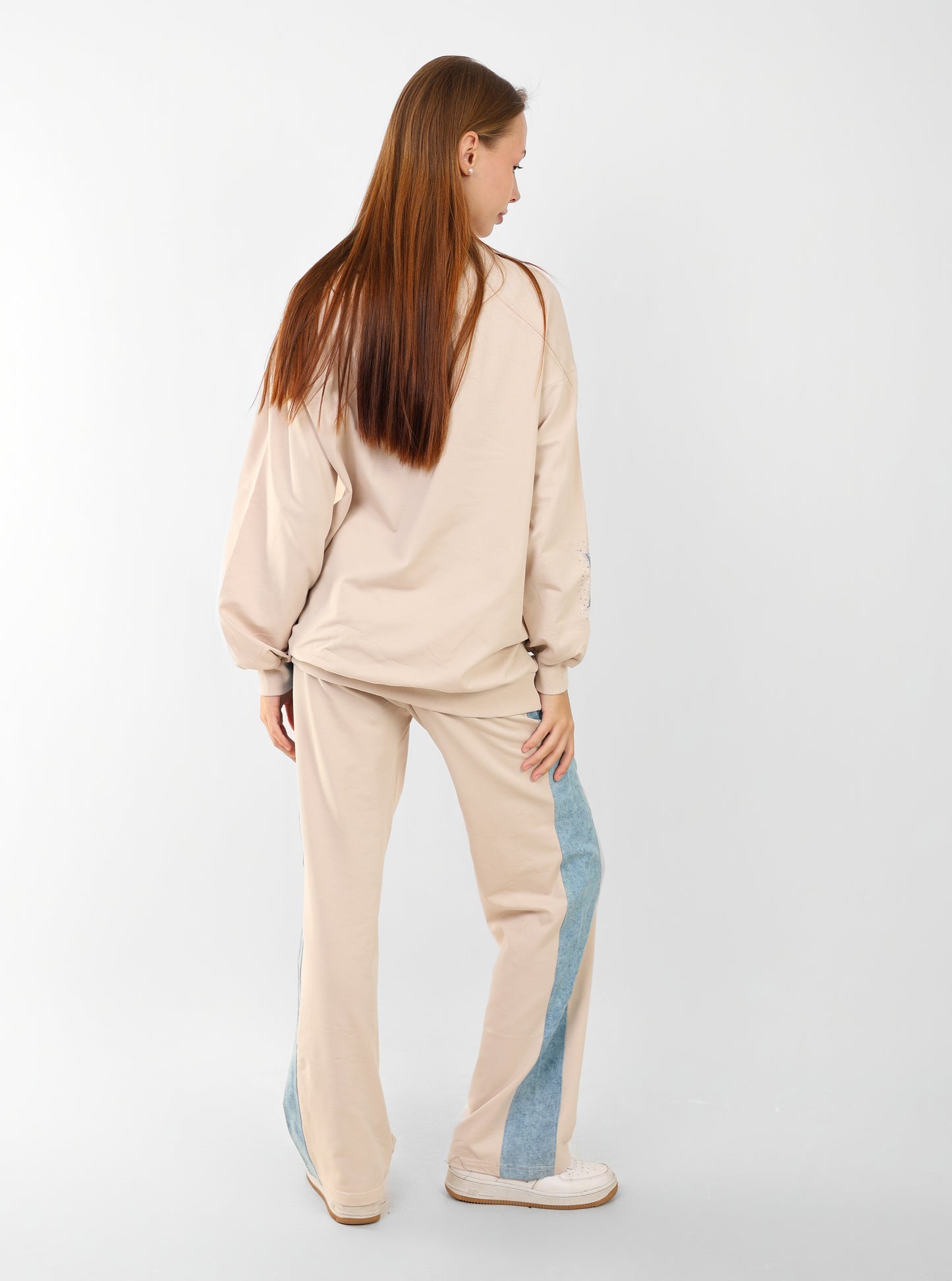 Loungewear Set with Star Patch Details – Casual Two-Piece Outfit