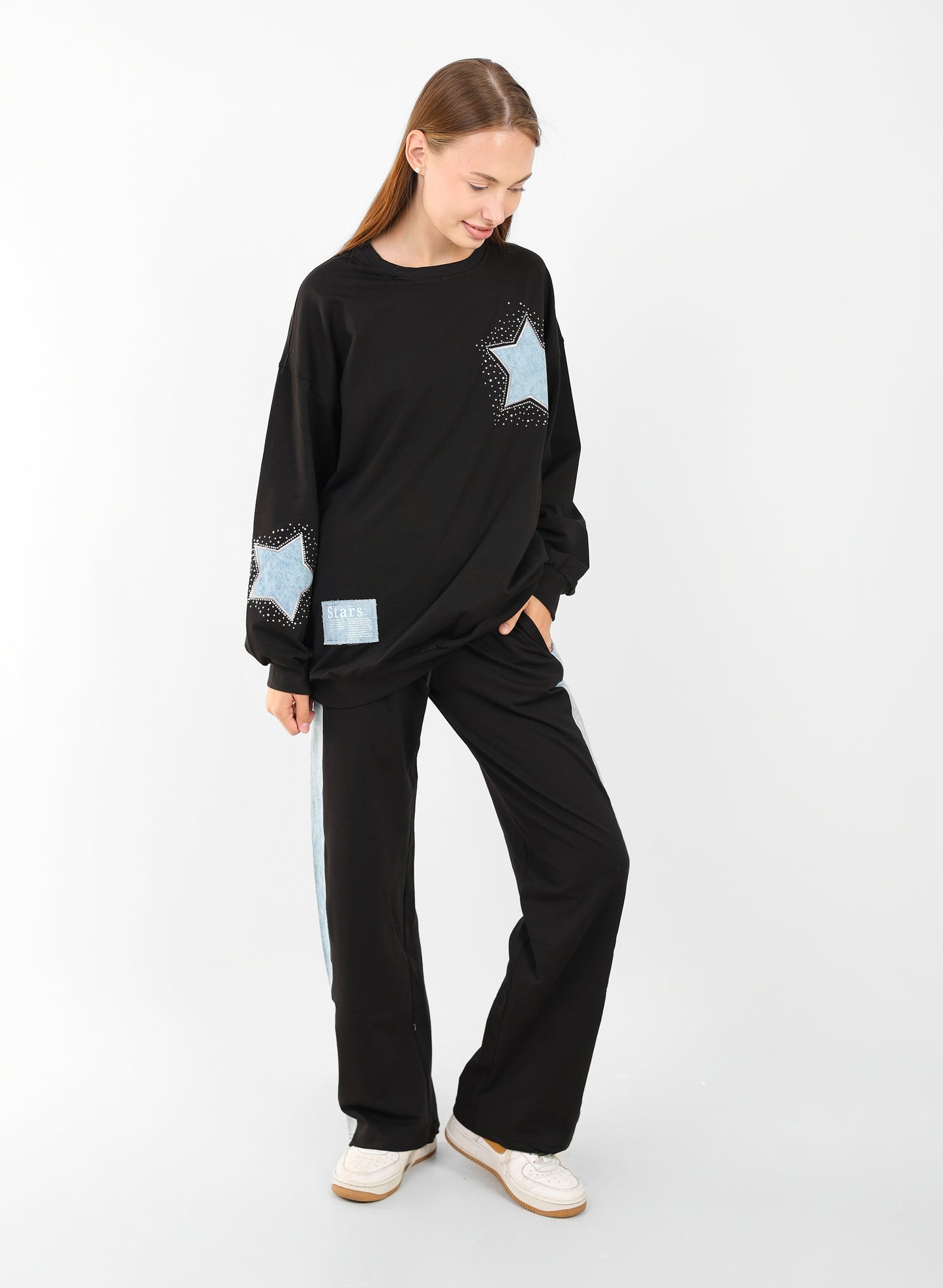 Loungewear Set with Star Patch Details – Casual Two-Piece Outfit